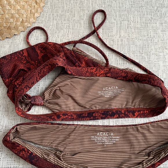 Acacia Amber Python Set - Picture 3 of 3